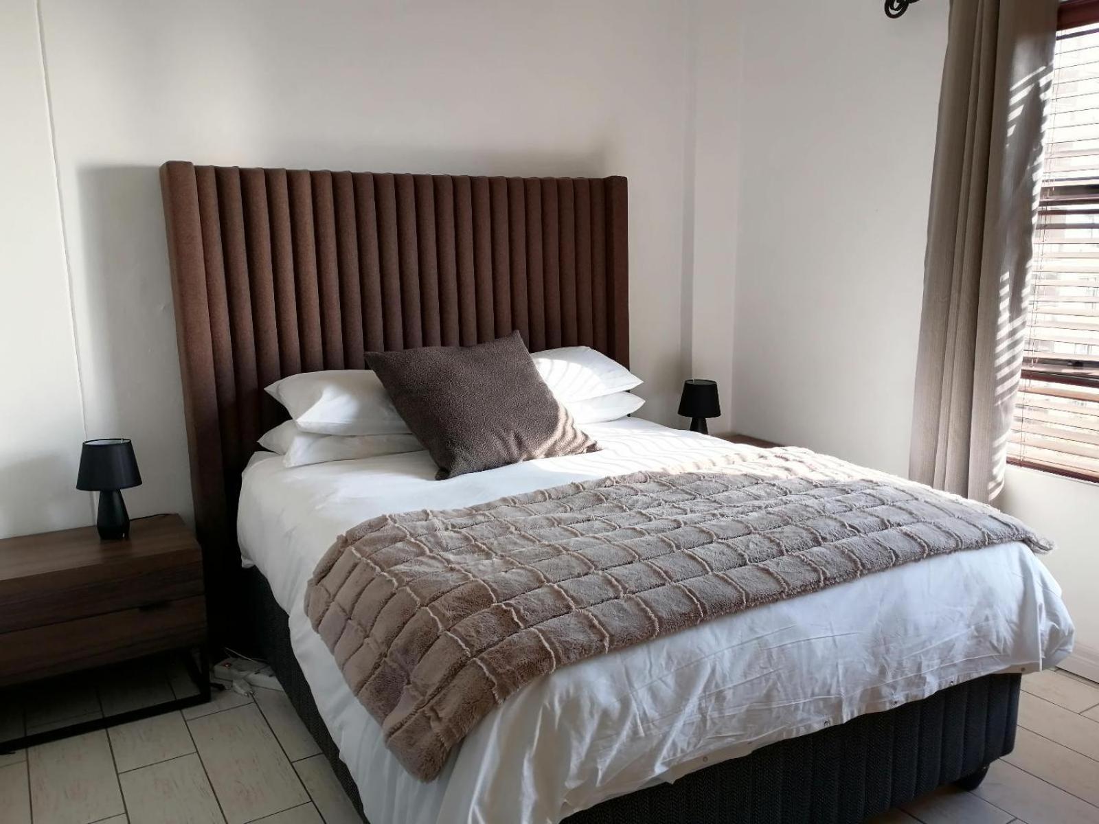 Emabheleni Executive Suites Westpoint Йоганнесбурґ Номер фото