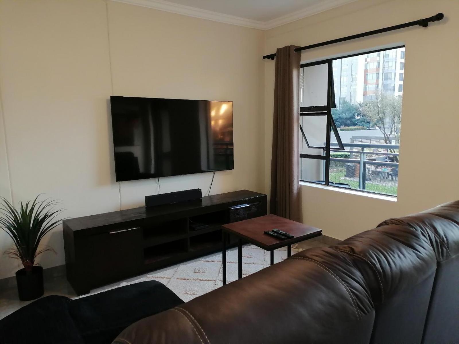 Emabheleni Executive Suites Westpoint Йоганнесбурґ Екстер'єр фото